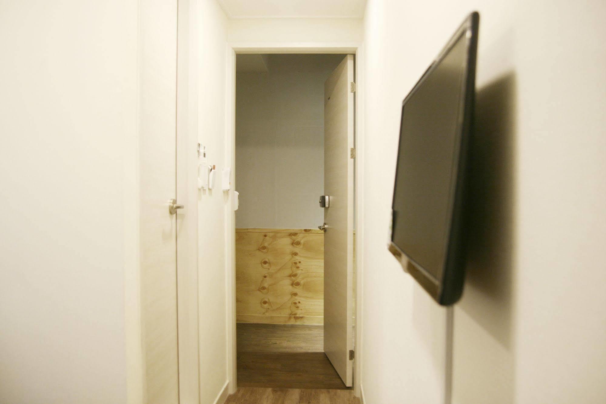 Seoul Dalbit Dongdaemun Guesthouse Bagian luar foto